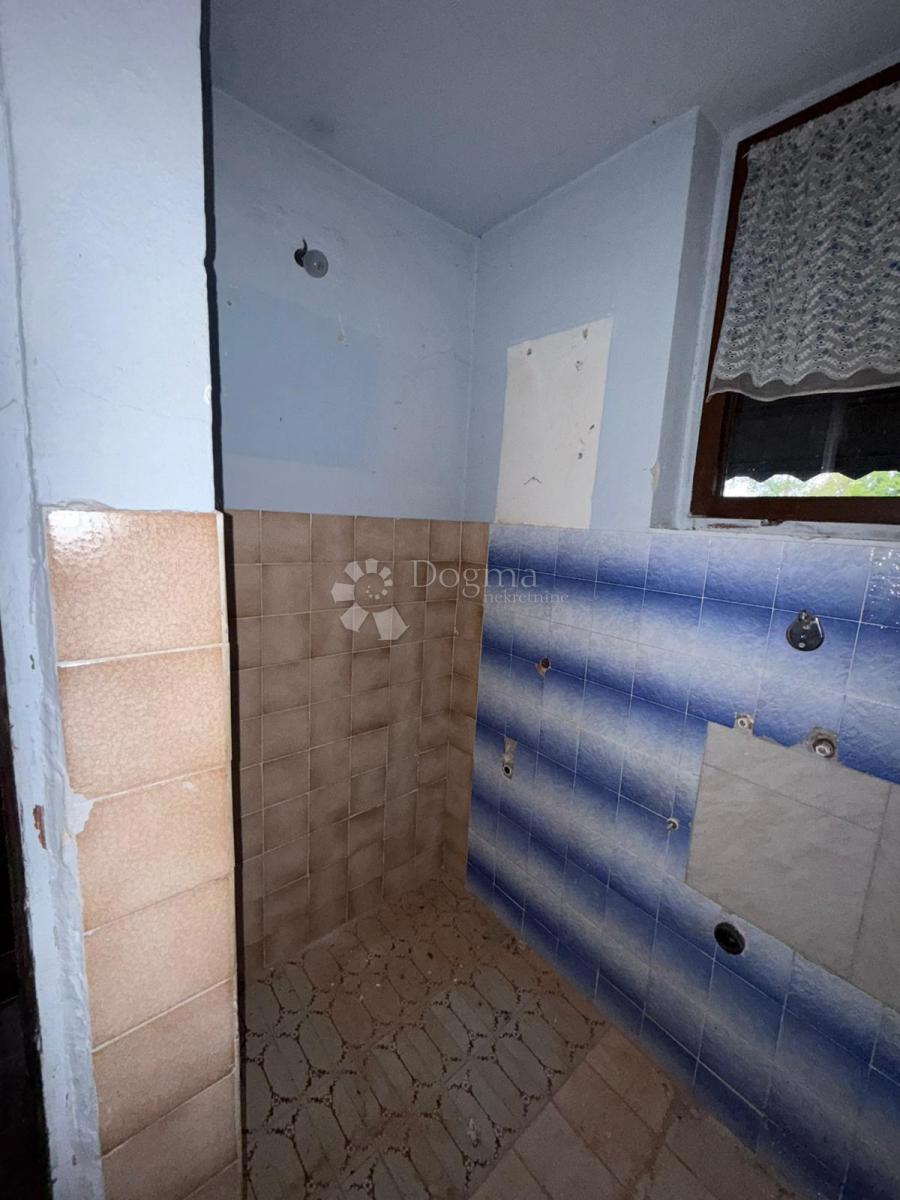 Casa Staza, Sunja, 97,70m2