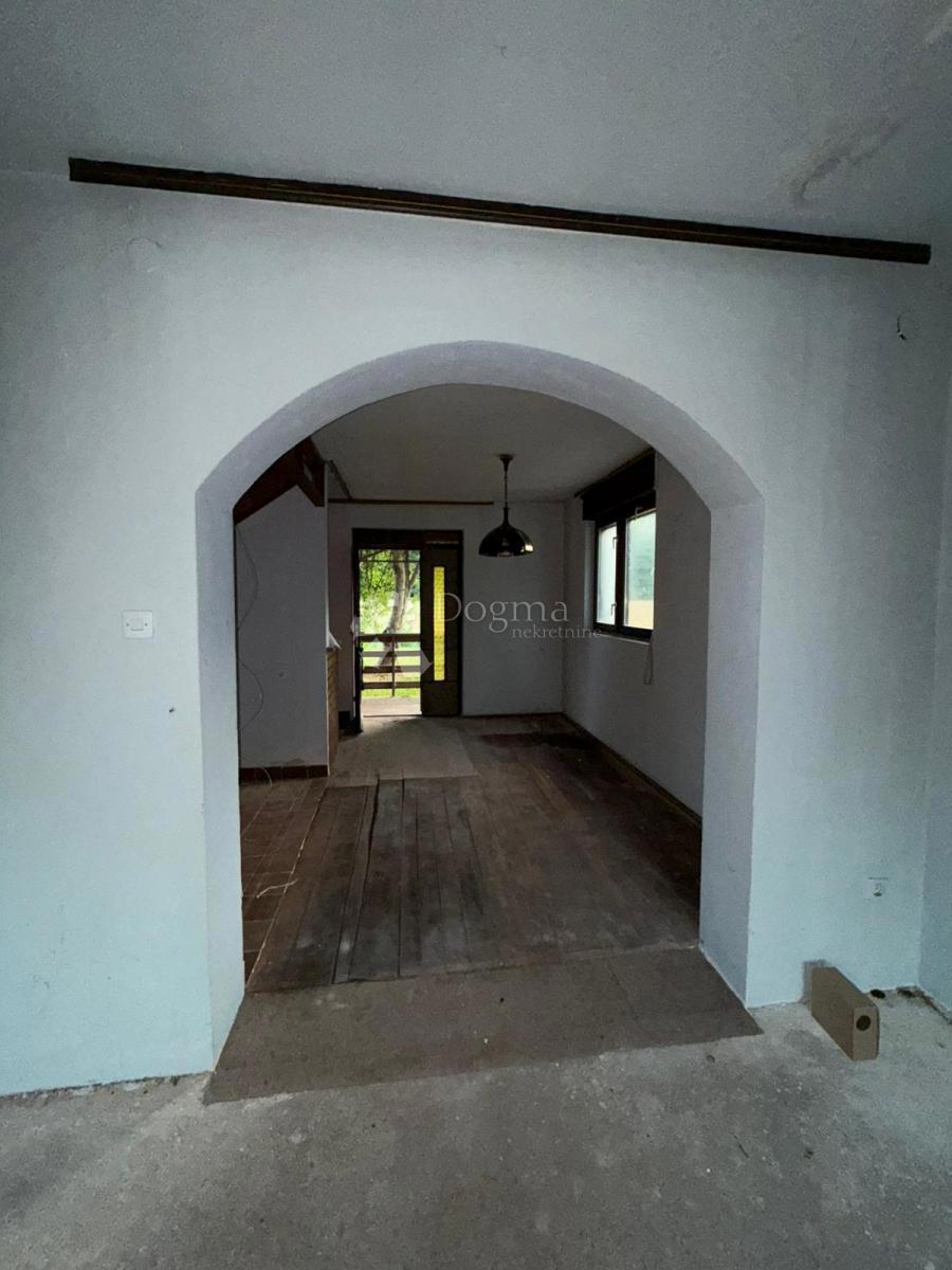 Casa Staza, Sunja, 97,70m2