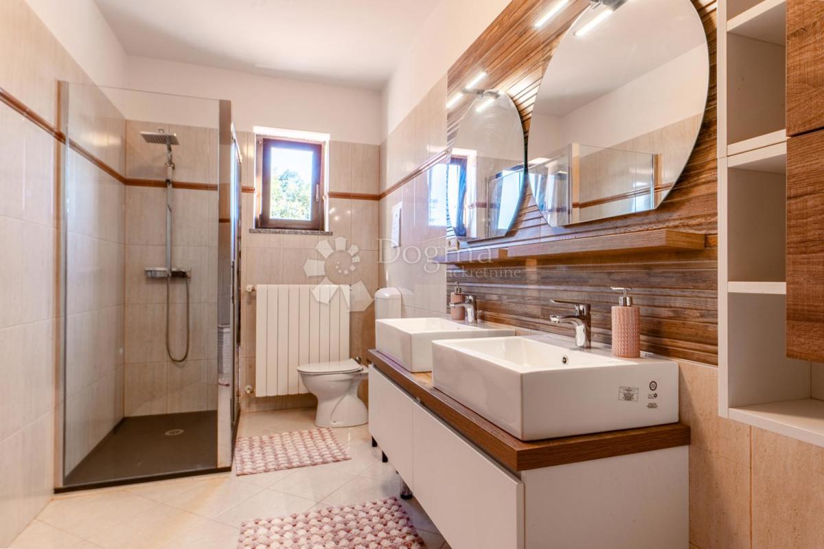 Casa Marčelji, Viškovo, 600m2