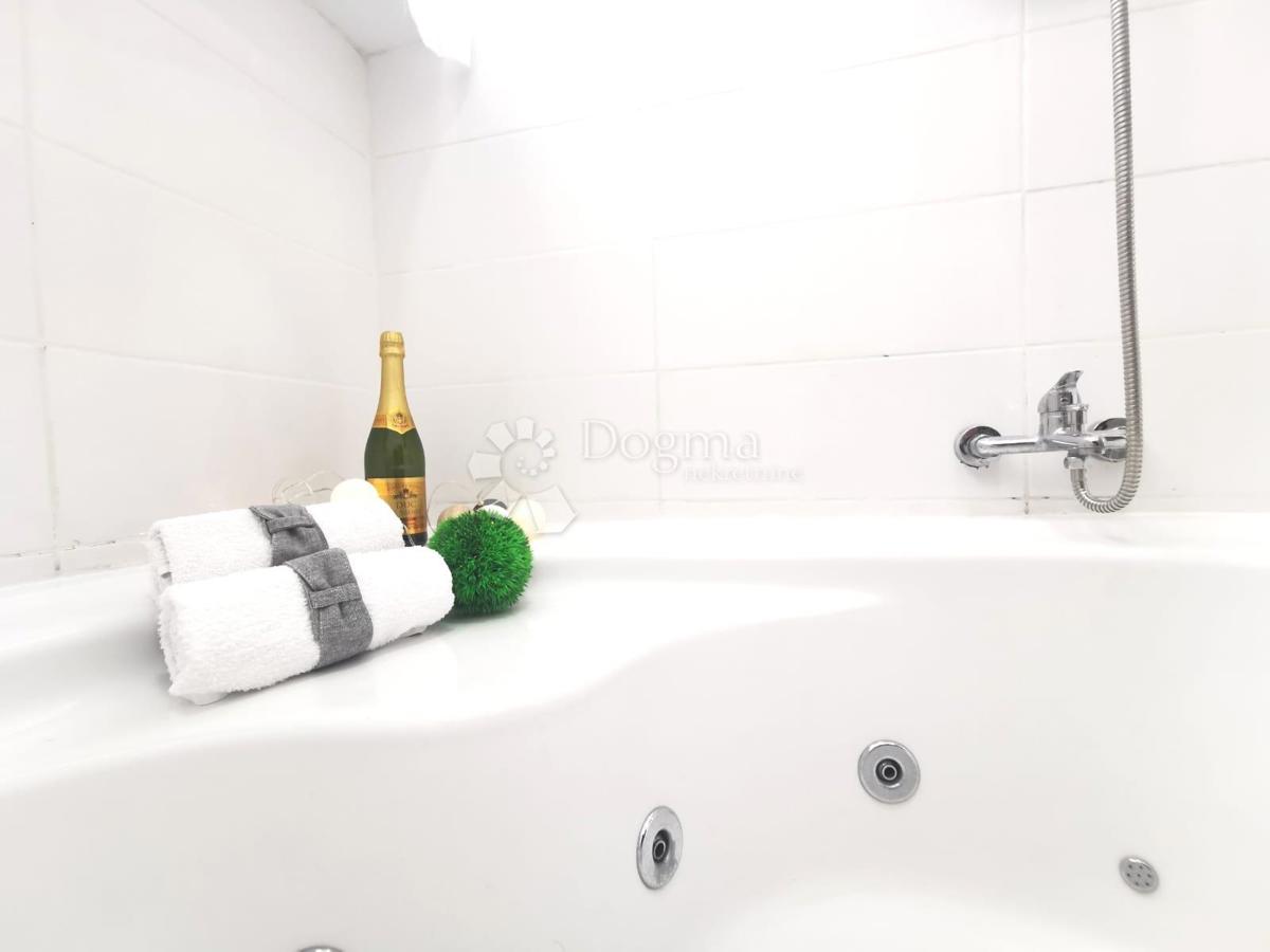 Allogio Bačvice, Split, 40m2