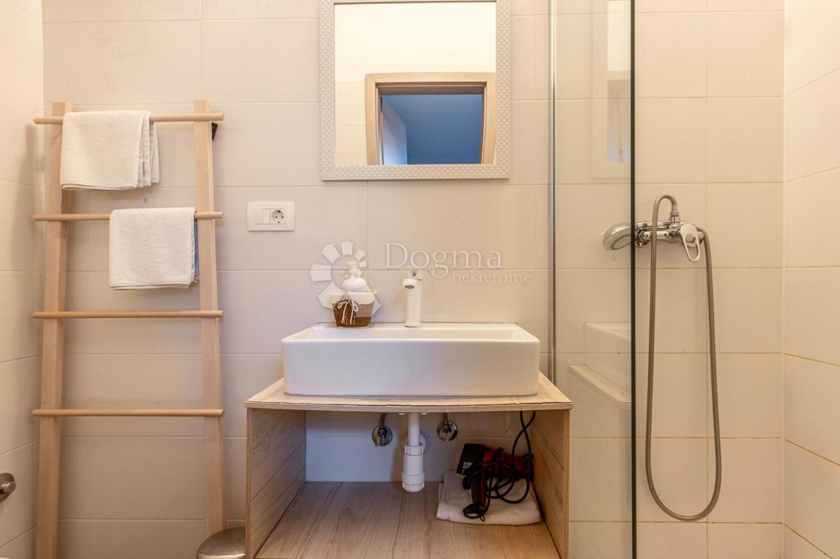 Allogio Centar, Rijeka, 124,70m2