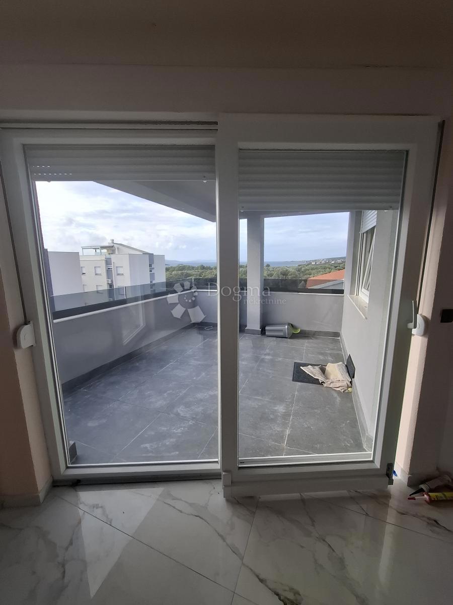 Appartamento Turanj, Sveti Filip I Jakov, 130m2