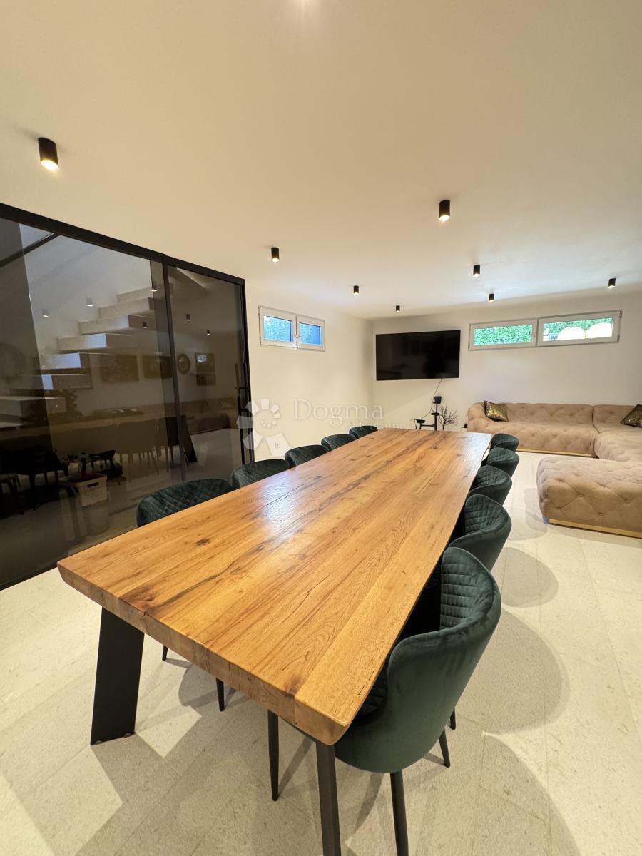 Allogio Dugave, Novi Zagreb - Istok, 234,52m2