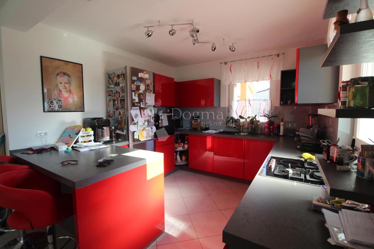 Casa Viškovo, 146m2