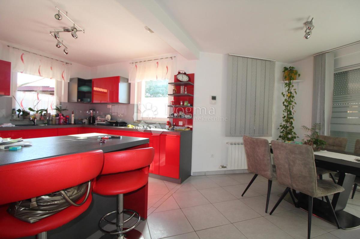 Casa Viškovo, 146m2