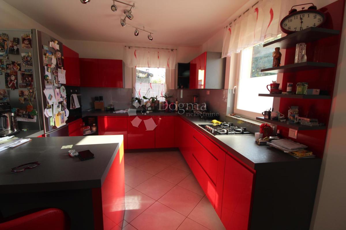 Casa Viškovo, 146m2