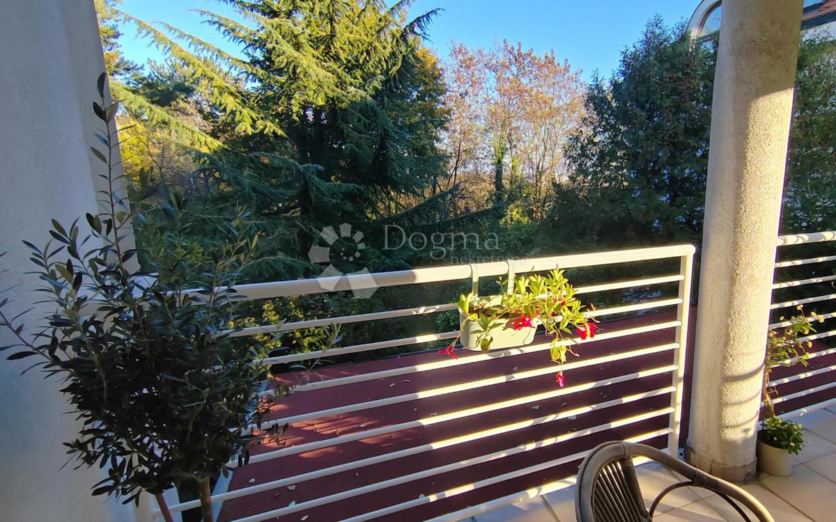 Allogio Sveti Duh, Črnomerec, 111,26m2