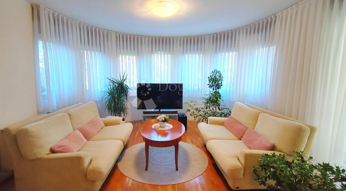 Allogio Sveti Duh, Črnomerec, 111,26m2