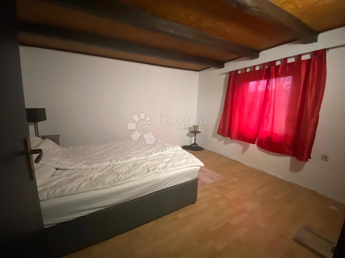 Casa Stružec, Popovača, 4.302m2