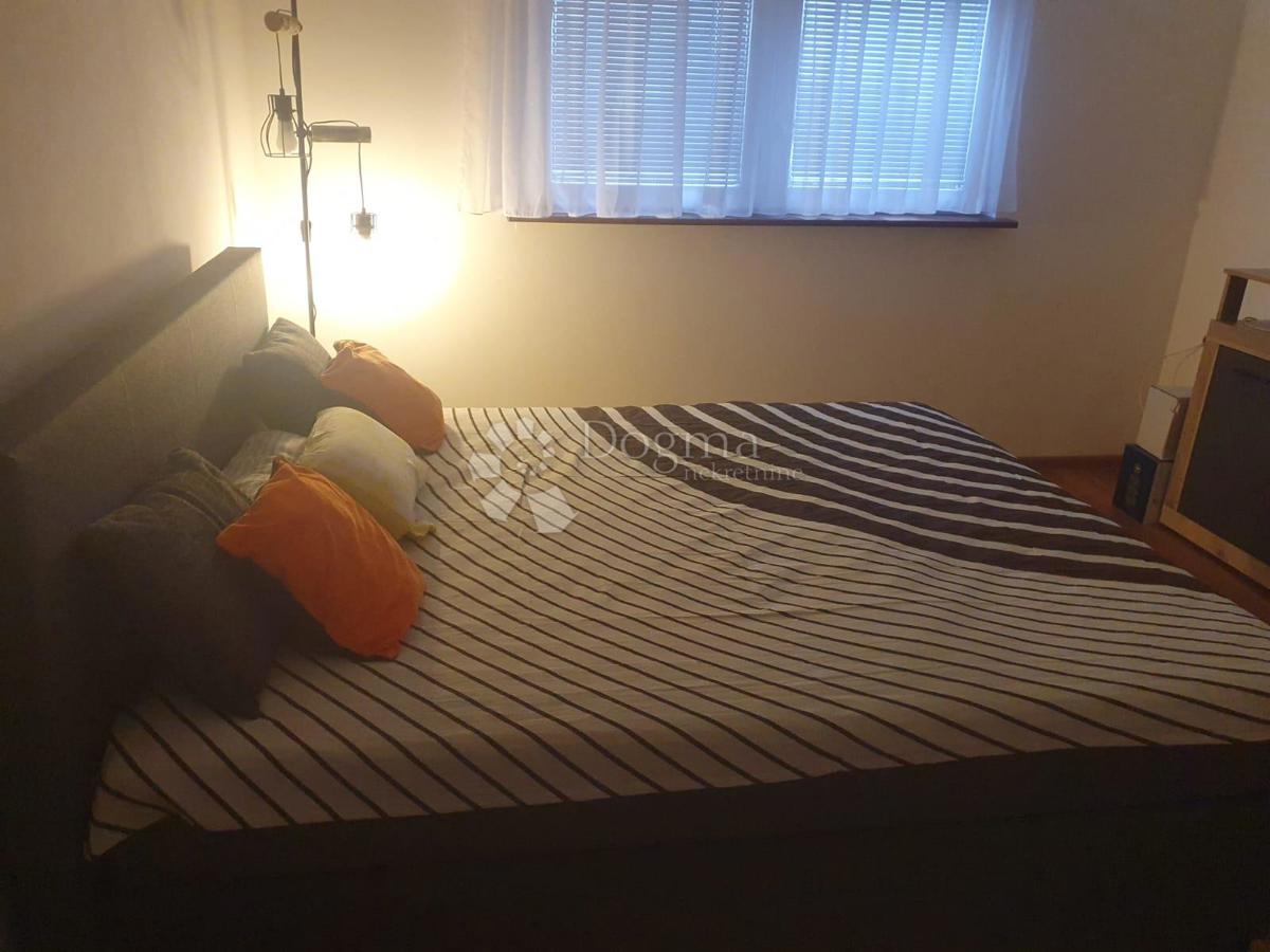 Casa Stružec, Popovača, 4.302m2