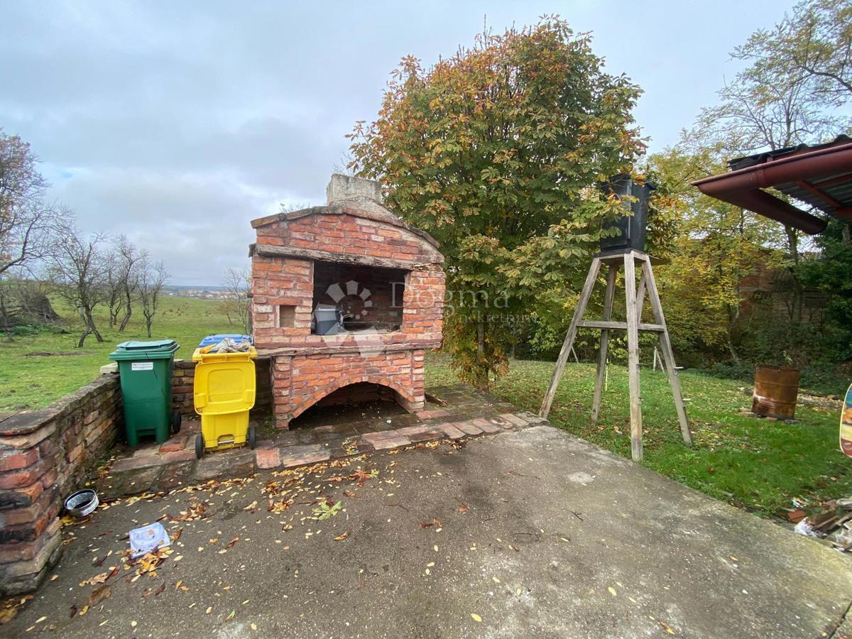 Casa Stružec, Popovača, 4.302m2