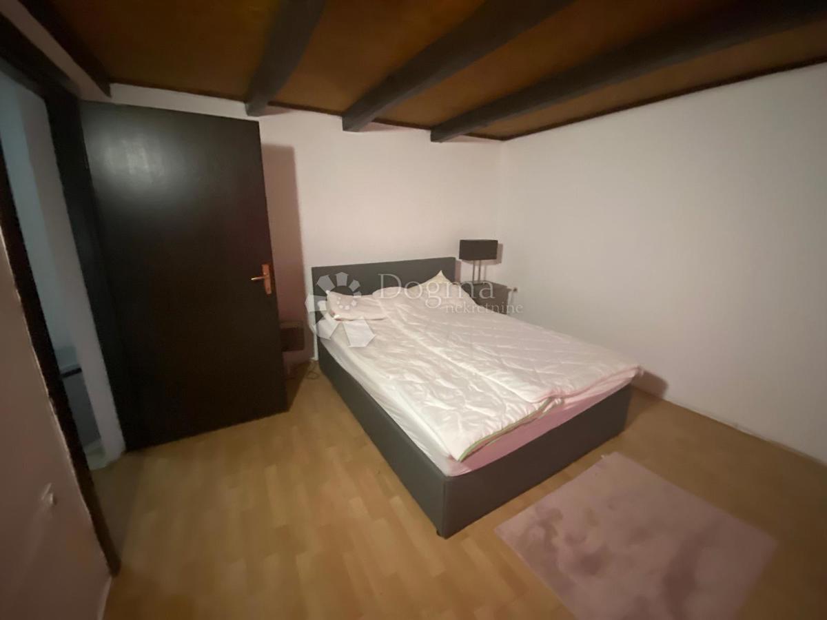 Casa Stružec, Popovača, 4.302m2