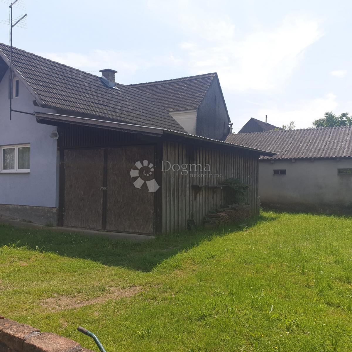 Casa Stružec, Popovača, 4.302m2