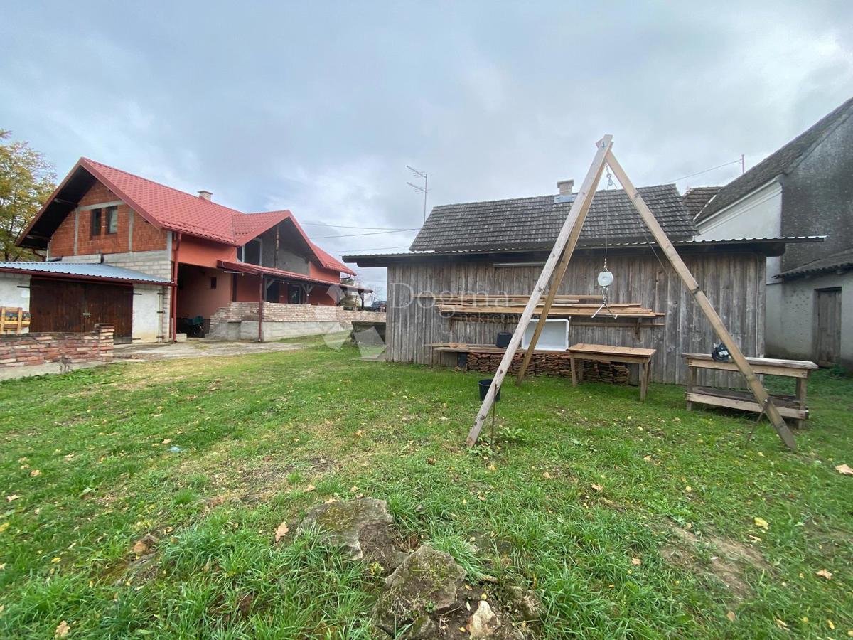 Casa Stružec, Popovača, 4.302m2