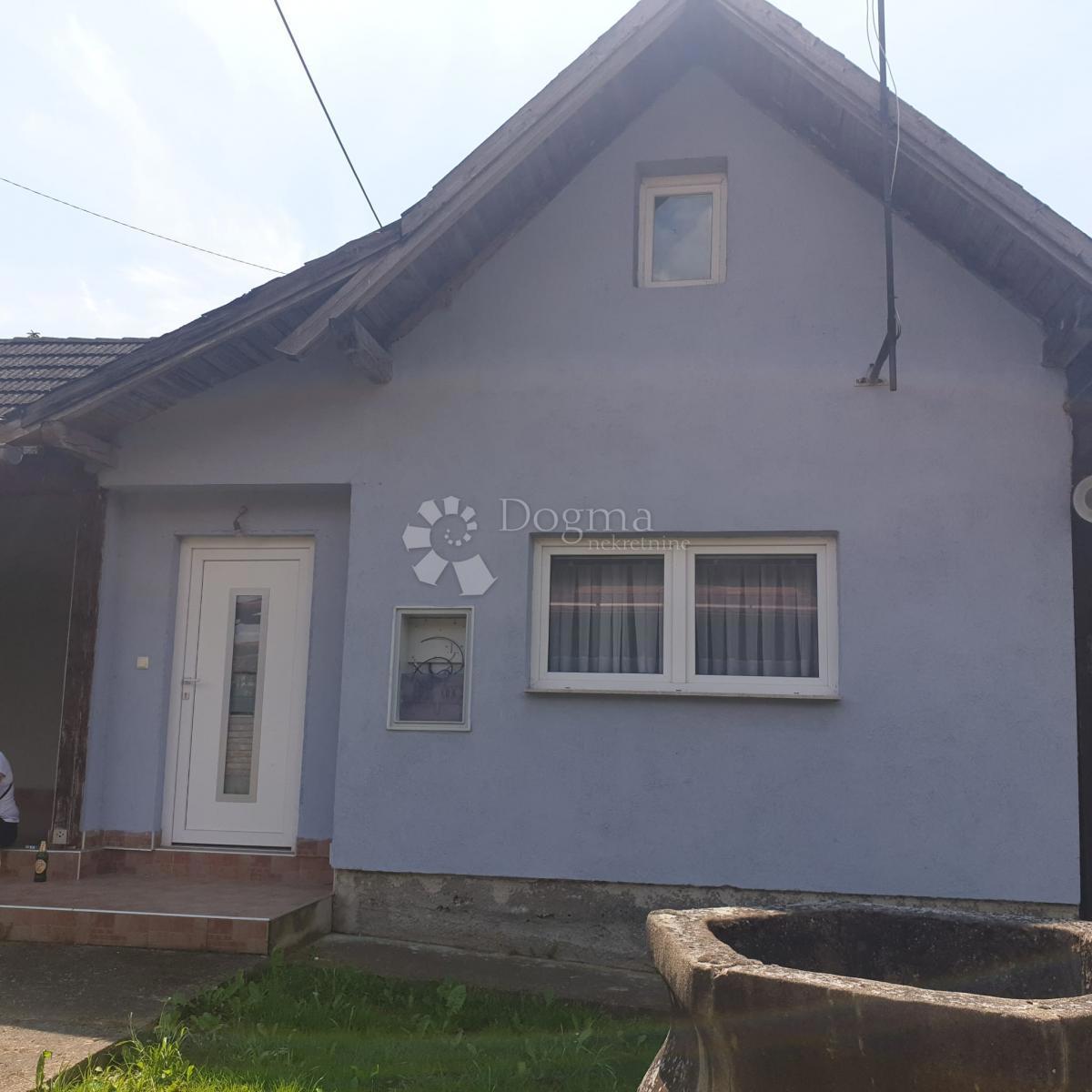 Casa Stružec, Popovača, 4.302m2