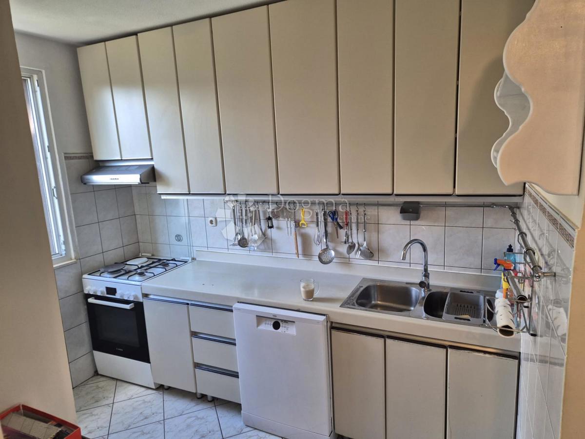 Allogio Mertojak, Split, 74m2