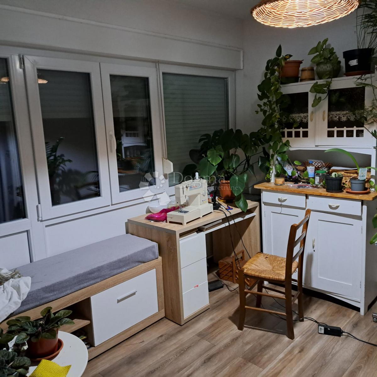 Casa Tenja, Osijek - Okolica, 162m2