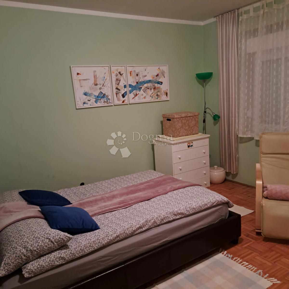 Casa Tenja, Osijek - Okolica, 162m2