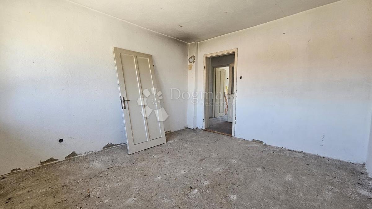 Casa Vrbovsko, 180m2