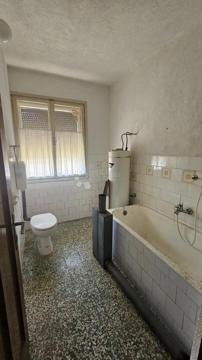 Casa Vrbovsko, 180m2