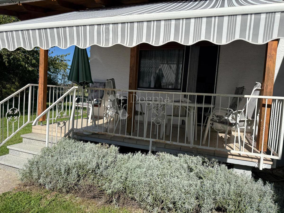 Casa Lonjica, Vrbovec, 277m2