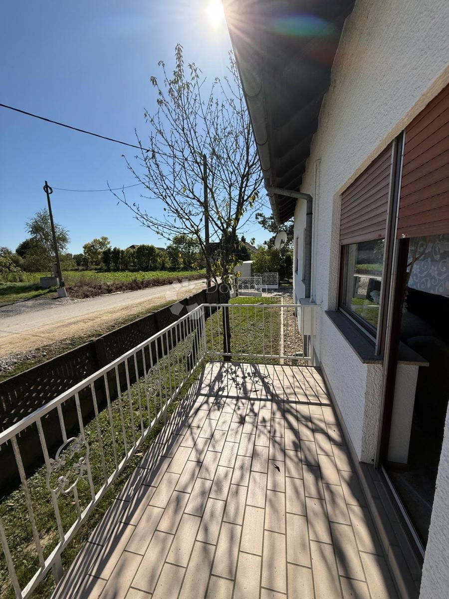 Casa Lonjica, Vrbovec, 277m2