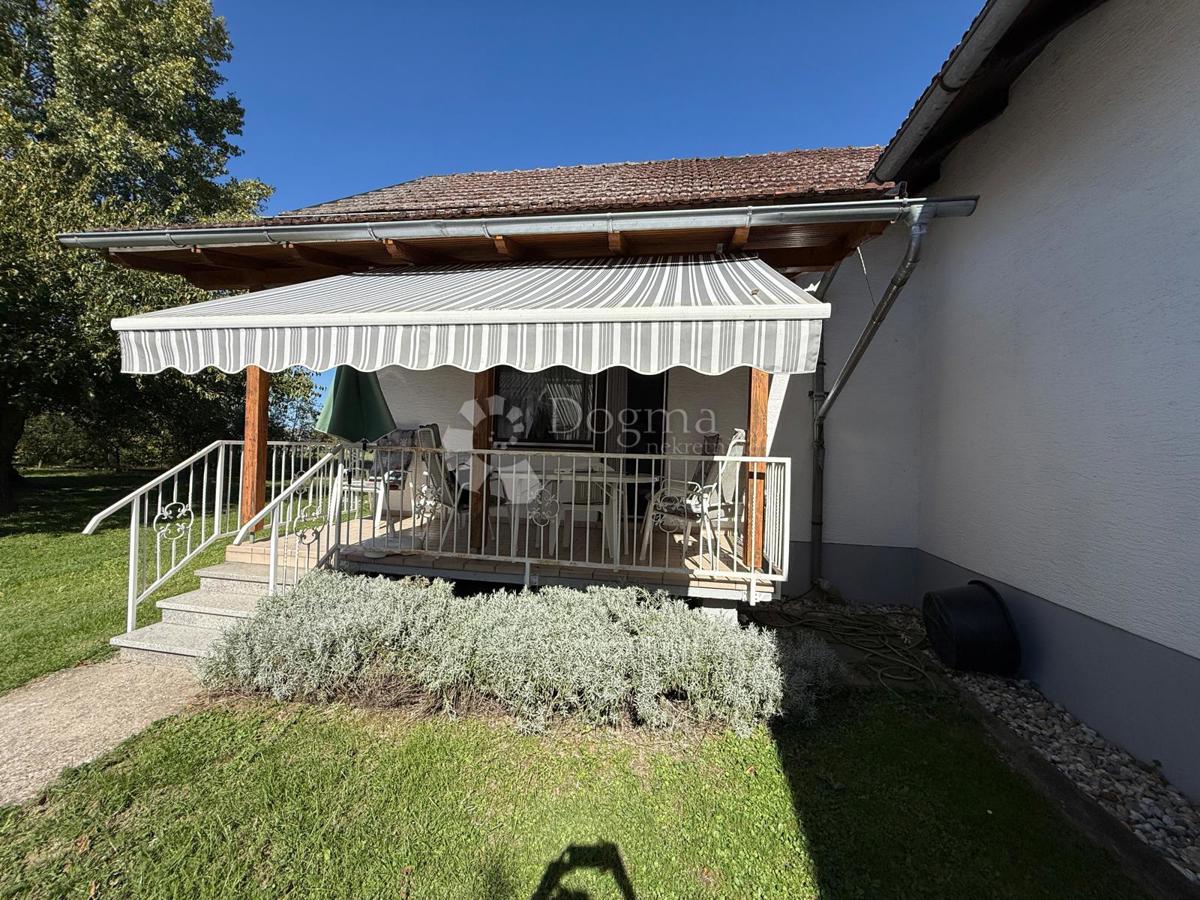 Casa Lonjica, Vrbovec, 277m2