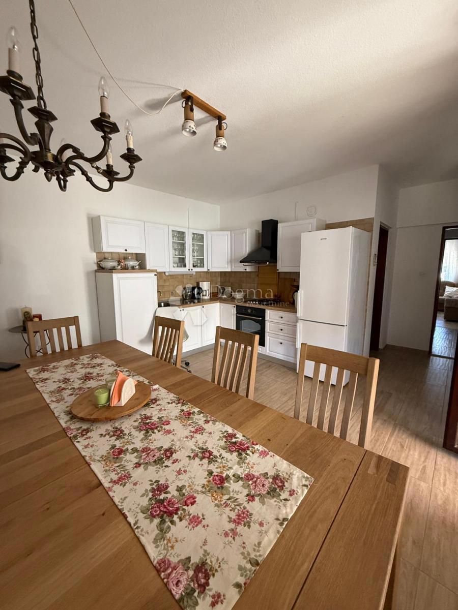 Casa Lonjica, Vrbovec, 277m2