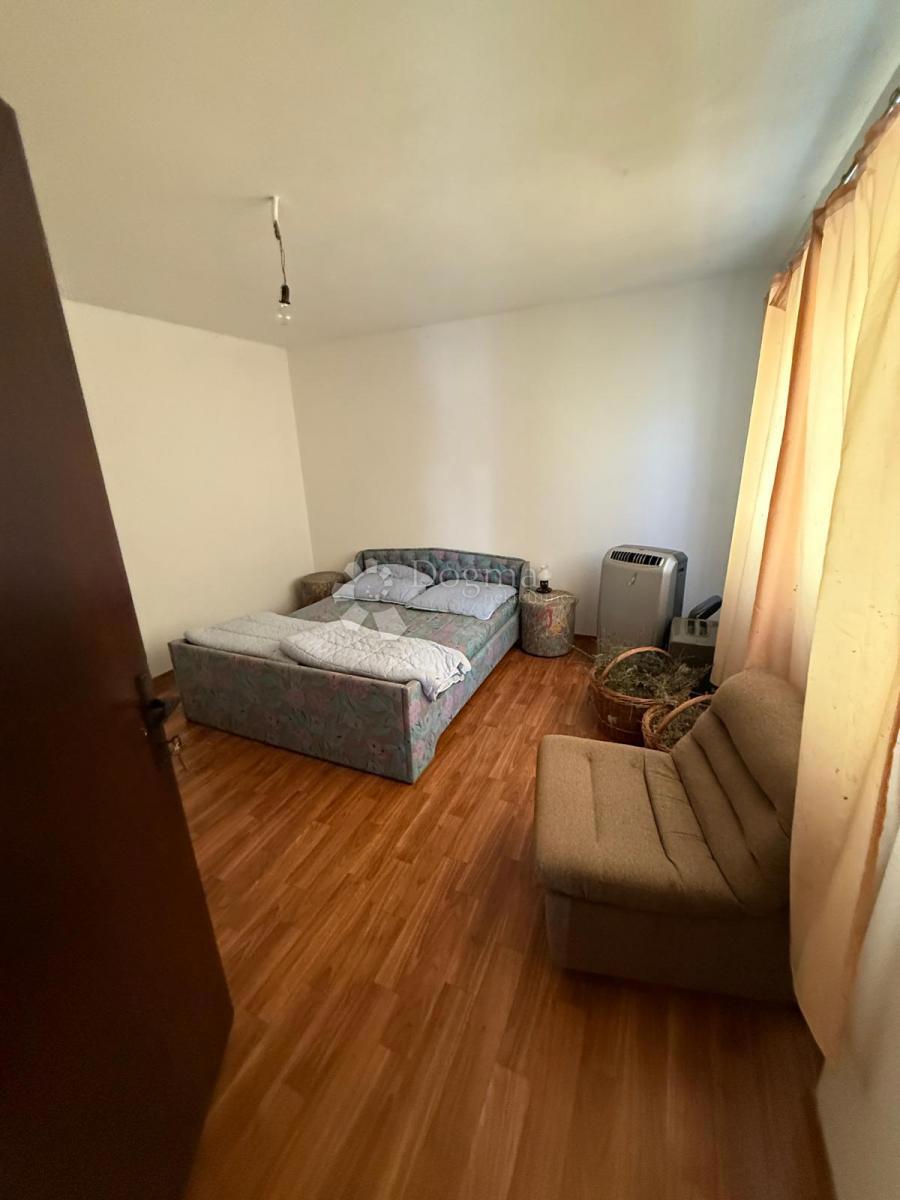 Casa Lonjica, Vrbovec, 277m2