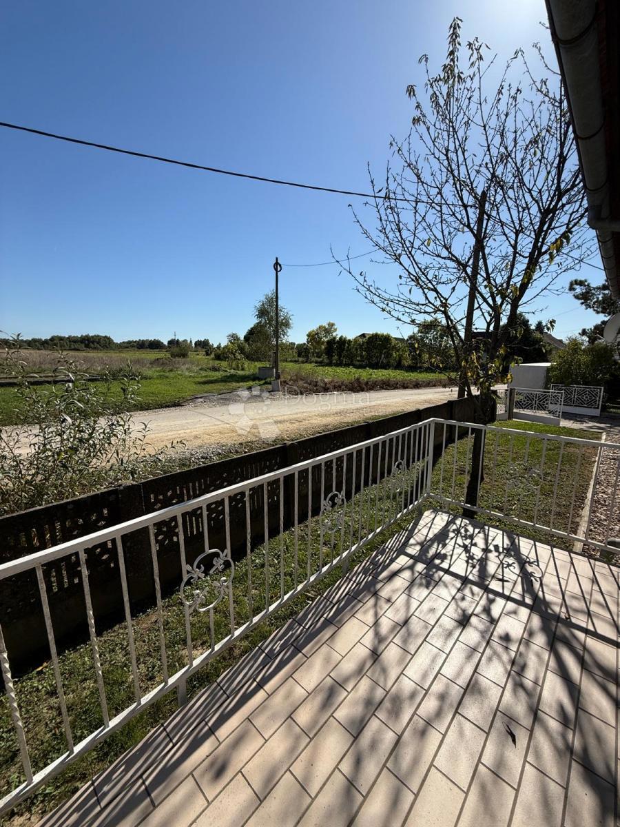 Casa Lonjica, Vrbovec, 277m2