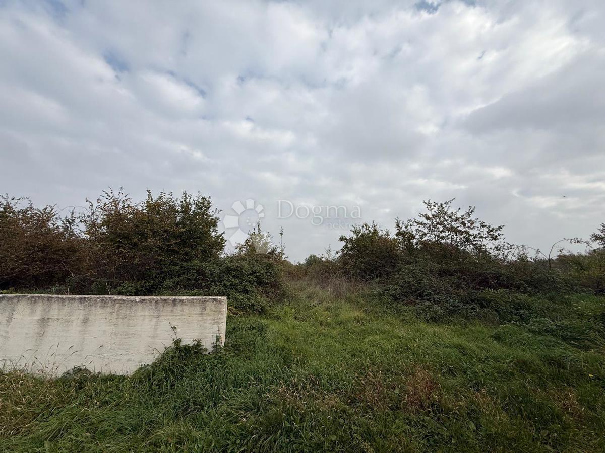 Terreno edificabile in posizione tranquilla