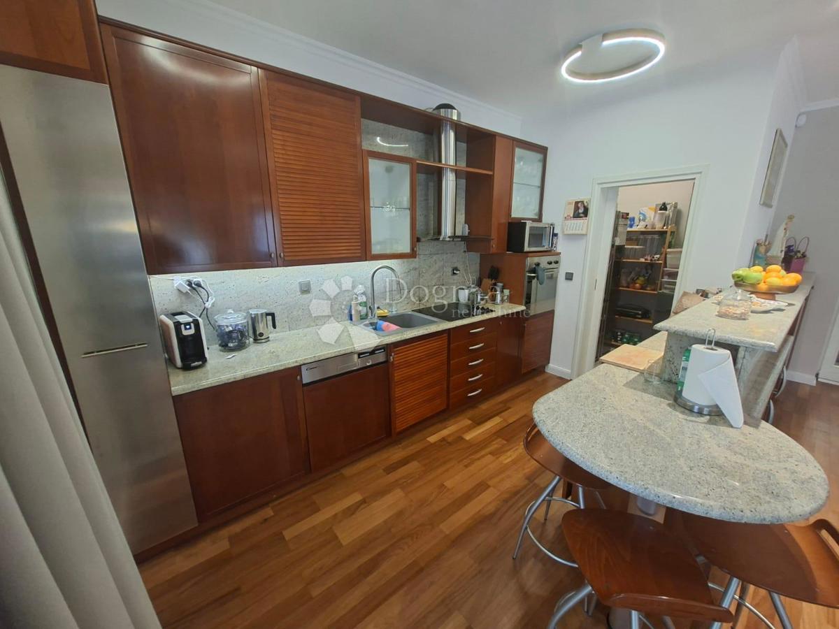 Casa Remete, Maksimir, 440m2