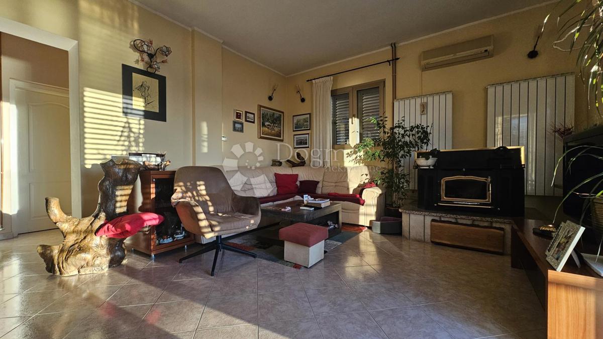 Casa Dramalj, Crikvenica, 204m2