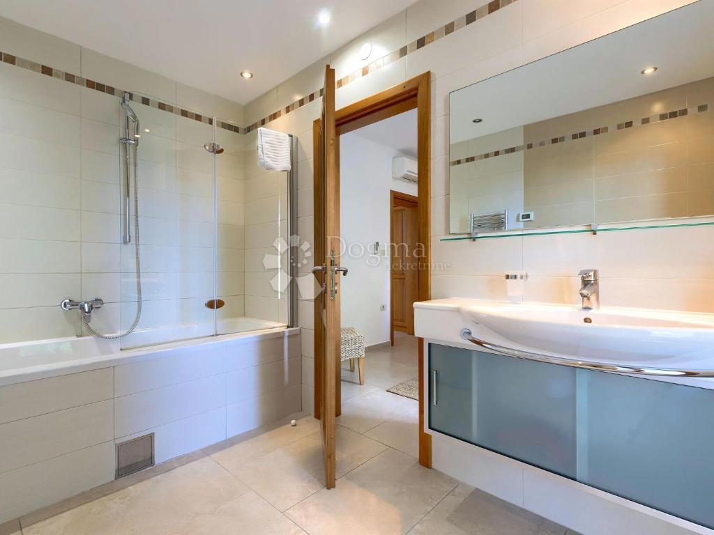 Villa con vista panoramica sull'Istria