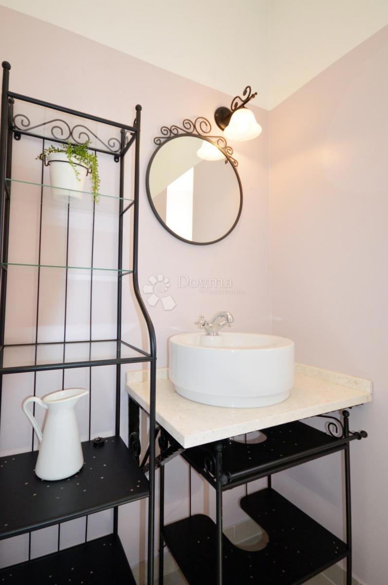 Allogio Arbanasi, Zadar, 128m2