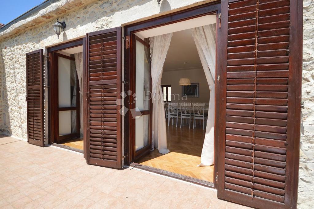 Allogio Arbanasi, Zadar, 128m2