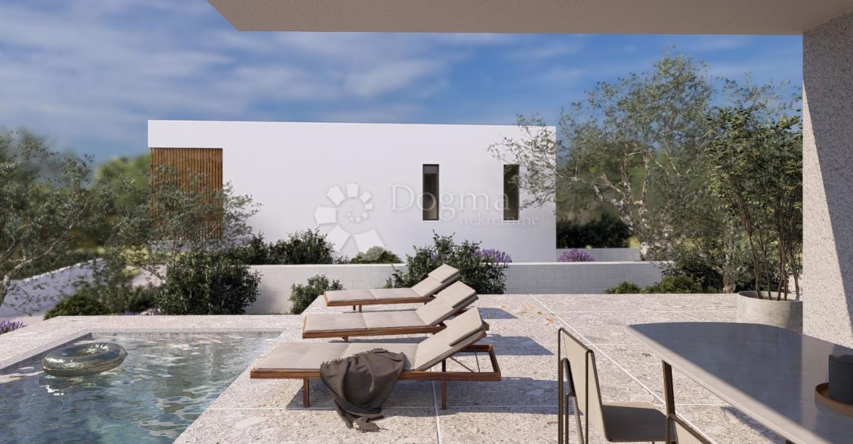 Terreno edificabile a 1,5 km dal mare con progetto approvato per una villa moderna 