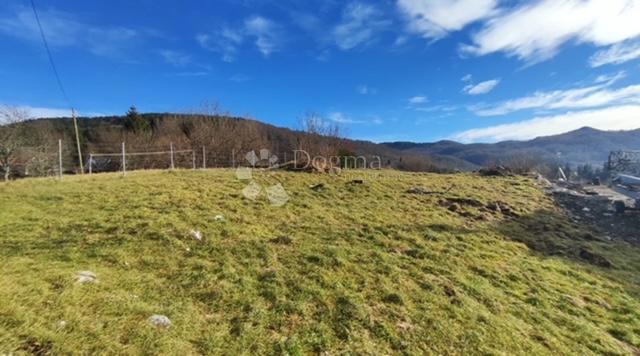 Terreno edificabile Mrkopalj, 557m2