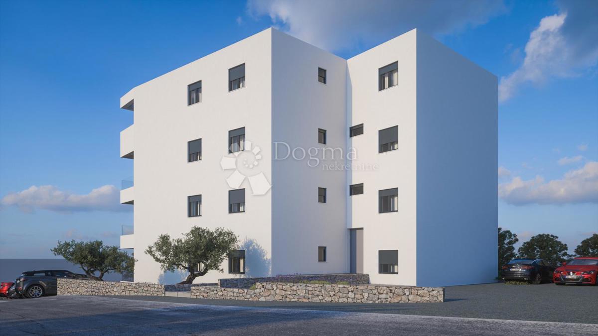 Ampio bilocale con grande terrazza – Seget Donji