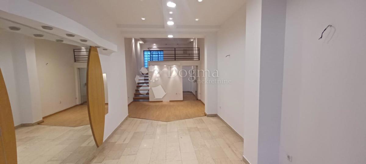 Locale commerciale Gornji grad / Centar, Osijek, 79,22m2