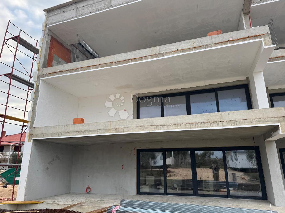 Appartamento Ljubač, Ražanac, 102,17m2