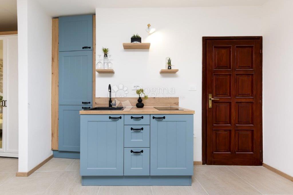 Monolocale nel cuore di Rovigno, un centro storico da favola