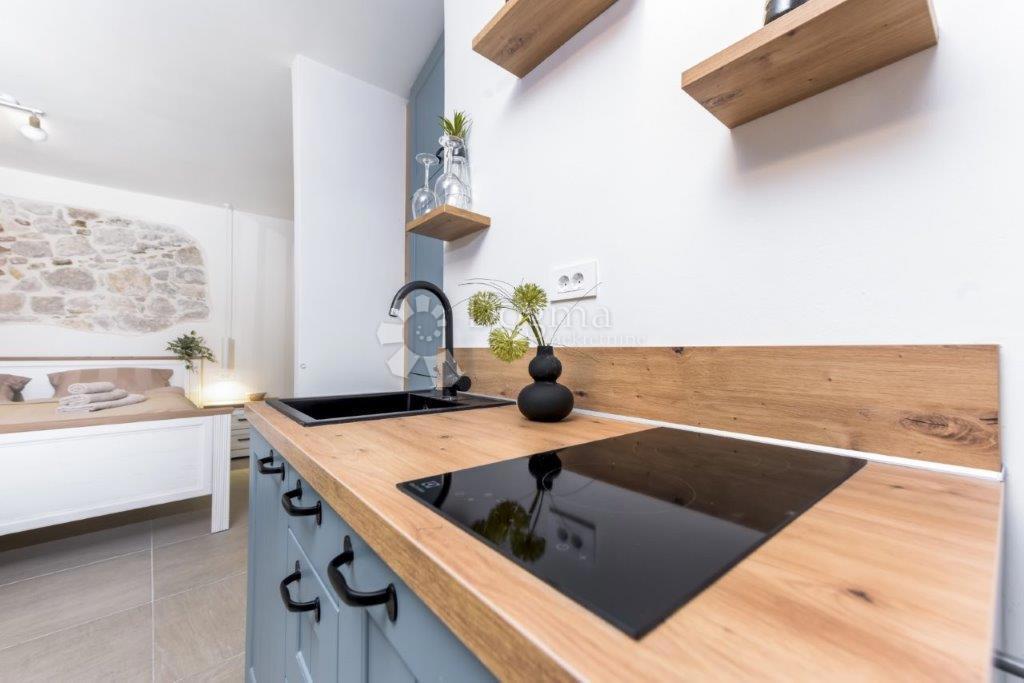 Monolocale nel cuore di Rovigno, un centro storico da favola