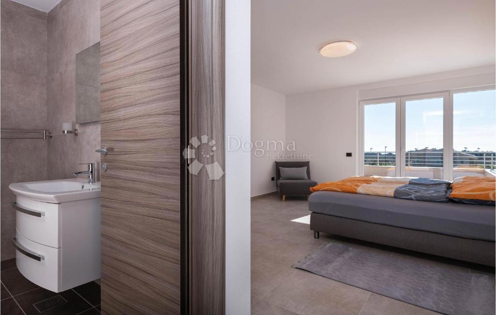 Lussuosa villa moderna con piscina e vista spettacolare – Vodnjan