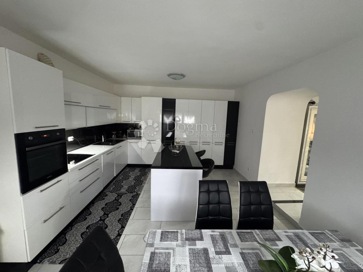 Casa Podhum, Jelenje, 200m2