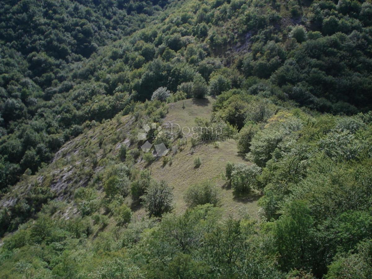 Terreno agricolo Kruge, Donji Lapac, 20.976m2