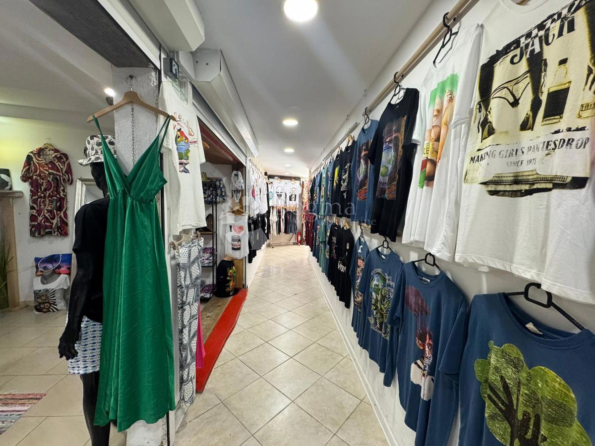 Locale commerciale Rovinj, 70,60m2