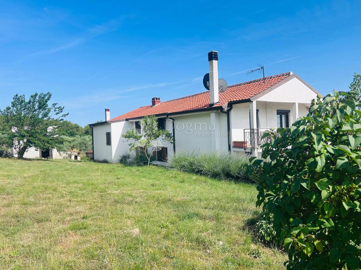 Casa Kršete, Buje, 172m2