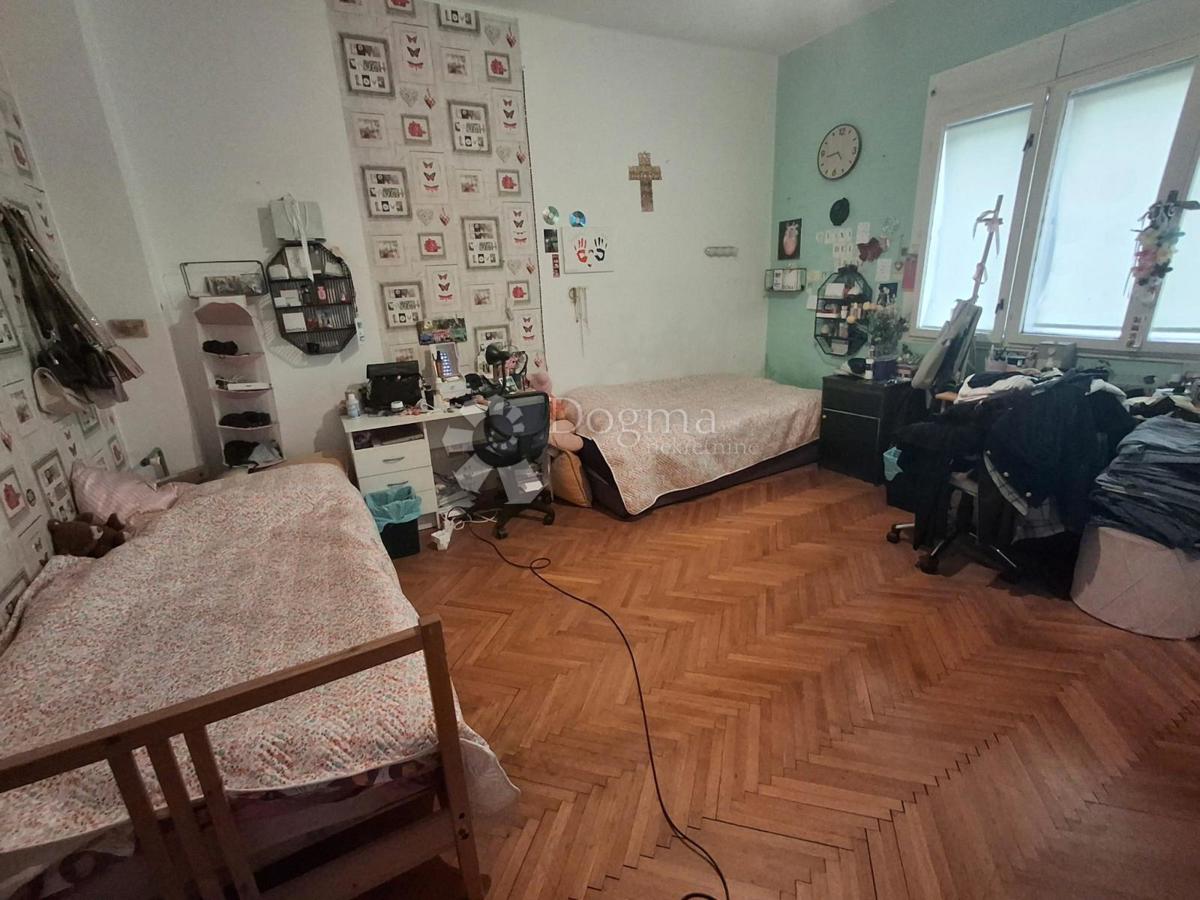 Casa Retfala, Osijek, 269m2