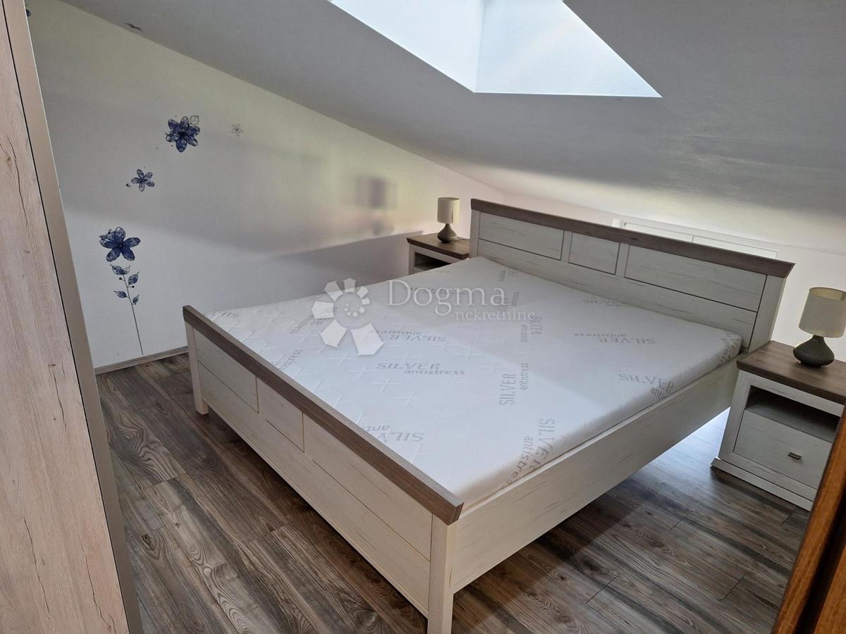 Bellissimo appartamento mansardato con vista mare